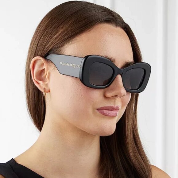 NEW ALEXANDER MCQUEEN AM0434S 006 CAT EYE WOMEN BURGUNDY SUNGLASSES main image 2